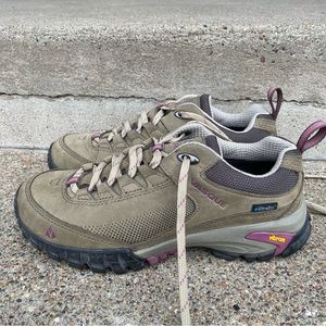 Vasque Talus Trek Low UltraDry Hiking Shoes Size 7.5